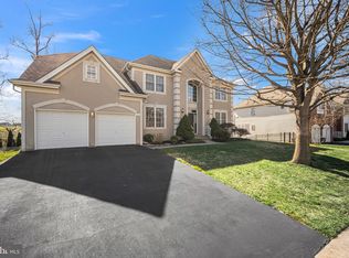 18 Sunflower Way, Huntingdon Valley, PA 19006
