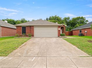1123 Baja Dr, Grand Prairie, TX 75052