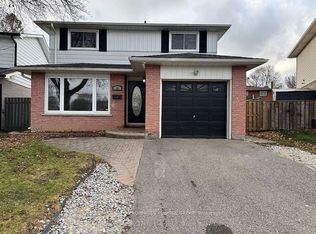 14 Ashdale Cres, Clarington, ON L1C 3M9
