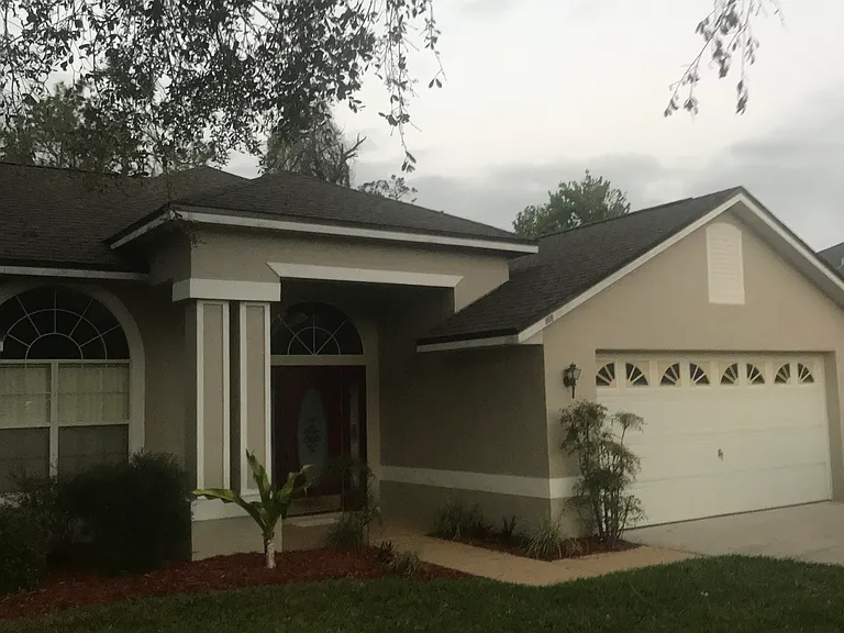 906 Thousand Oaks Blvd — Photo 2