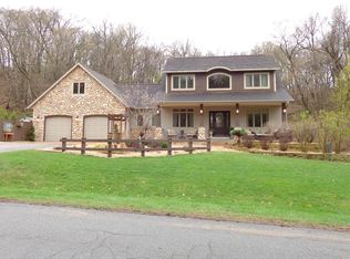 W6425 Schilling Rd, Onalaska, WI 54650