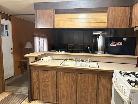 4th image of 8935 Us Highway 16 W APT 34
