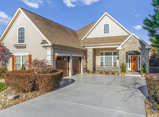241 Goldcrest Dr, Vonore, TN 37885