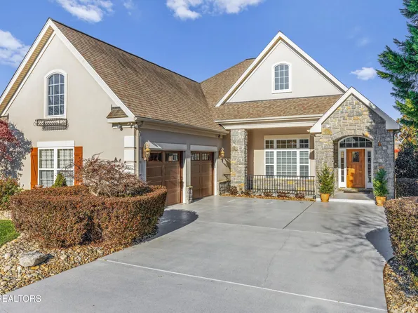 241 Goldcrest Dr, Vonore, TN 37885