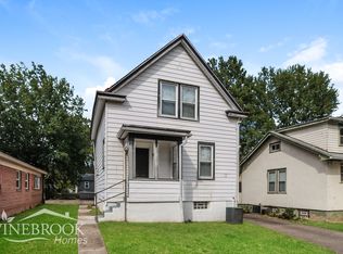 3943 Zinsle Ave, Cincinnati, OH 45213