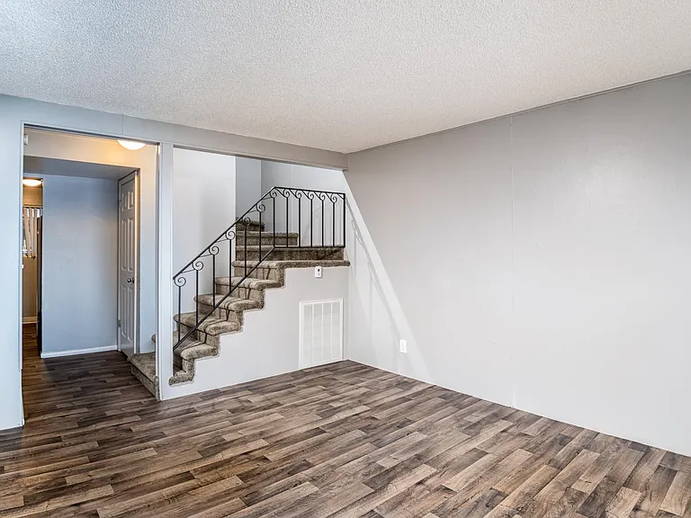 The 500 Townhomes — Photo 28