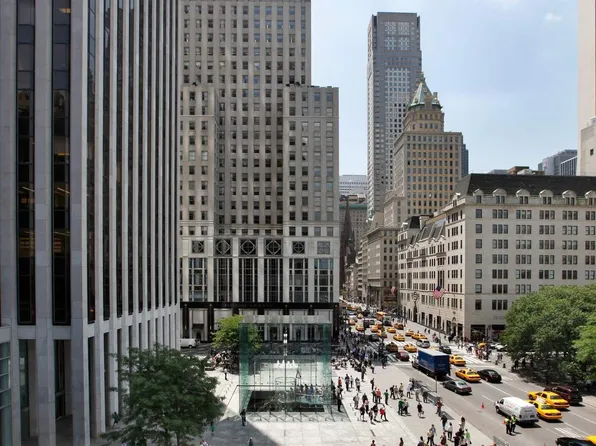 781 5th Avenue image 14 of 18