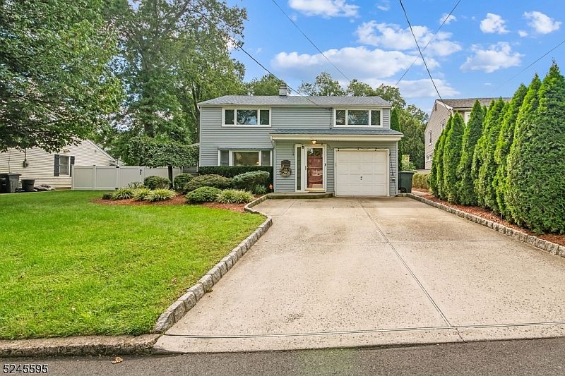 28 Stuart St, Waldwick, NJ 07463 MLS 3865789 Zillow