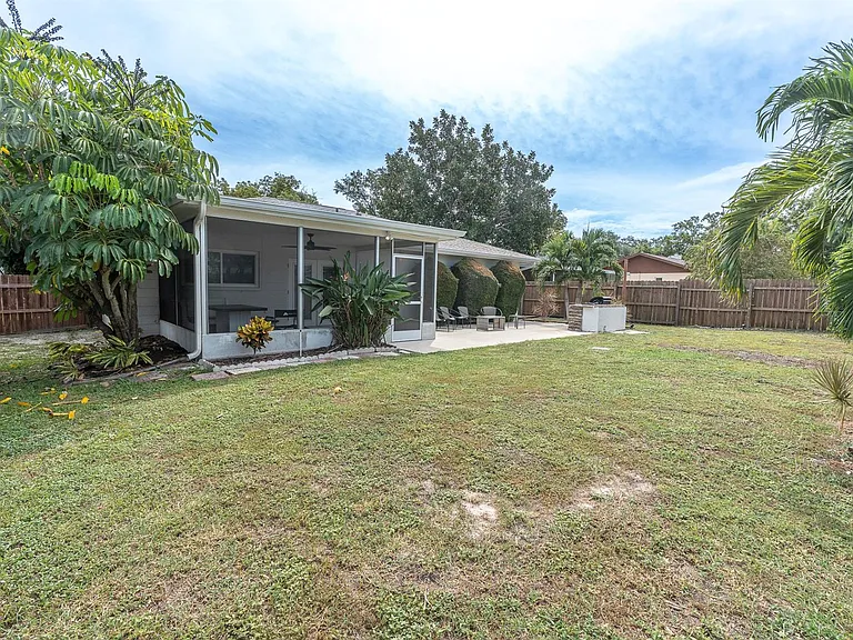 2126 Grove Valley Ave — Photo 31