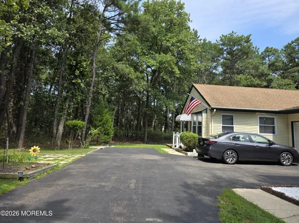 2 Greenleaf Court #D, Whiting, NJ 08759