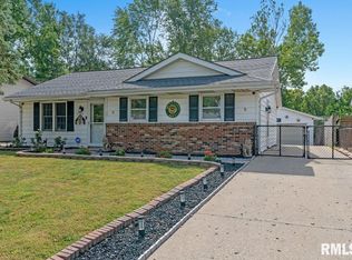 2740 Cardigan Dr, Springfield, IL 62702