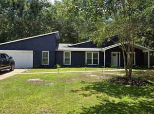 1004 Conley Cir, Ocean Springs, MS 39564