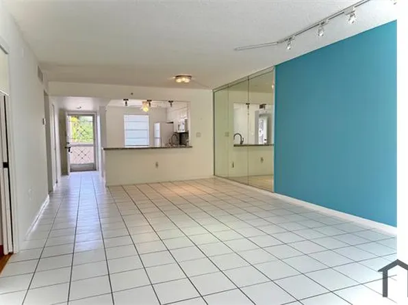 3910 Inverrary Blvd APT B407, Lauderhill, FL 33319