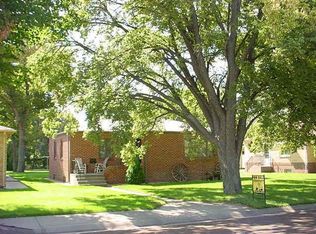 409 W 8th St, Julesburg, CO 80737