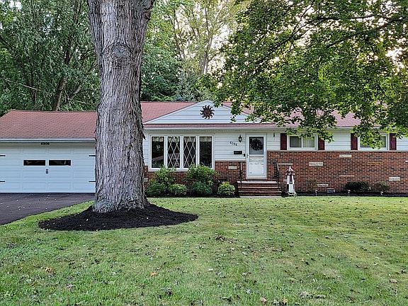 3rd image of 6306 Carolyn Dr