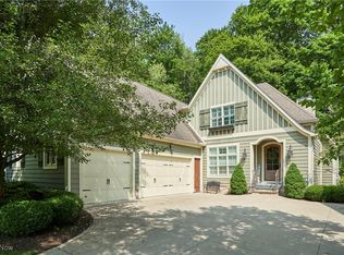 213 Provence Point, Akron, OH 44333