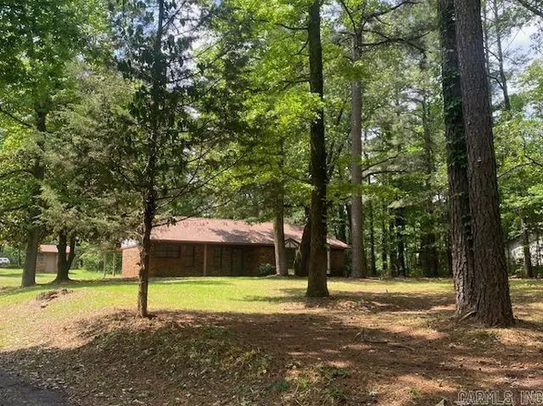 627 Highway 32 E, Hope, AR 71801