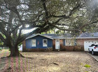 1323 Hampshire Rd, Charleston, SC 29412