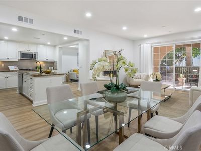 12975 Agustin Pl APT 128, Playa Vista, CA, 90094