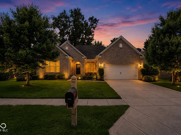 7161 W Mayer Dr, Greenfield, IN 46140