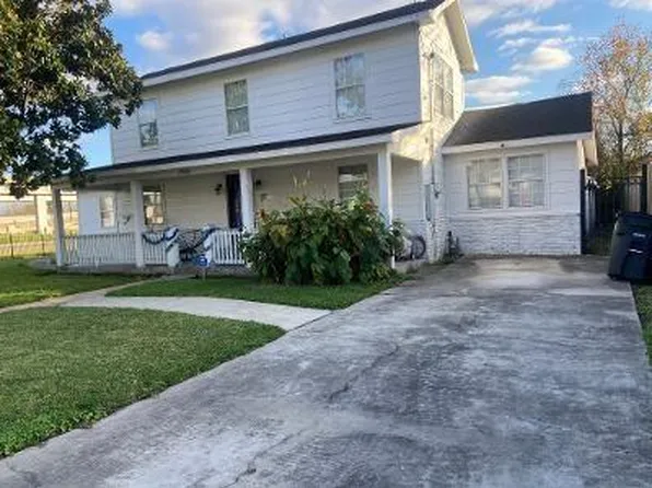 2906 Evella St, Houston, TX 77026