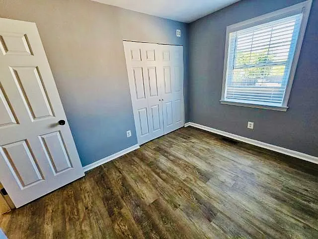 9889 Hagel Cir — Photo 17