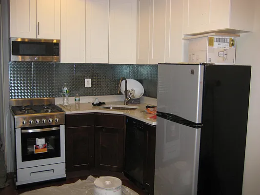 Rented by East Williamsburg Realty Inc | media 35