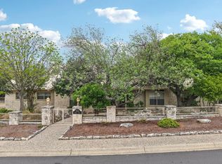 1904 Summit Ridge Dr N, Kerrville, TX 78028
