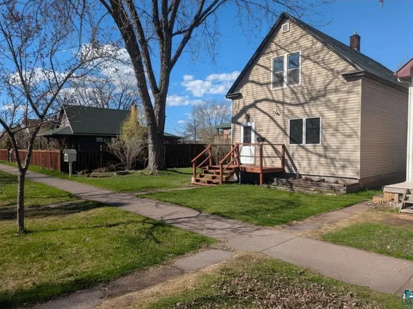 3713 E 3rd St, Superior, WI 54880