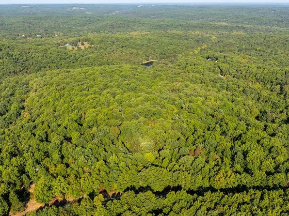 11027 State Rd, Dittmer, MO 63023