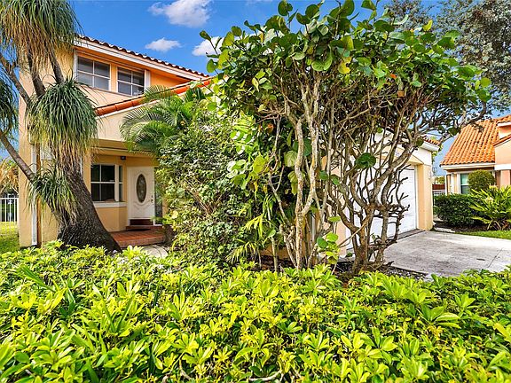 4th image of 3130 N 38th Avenue