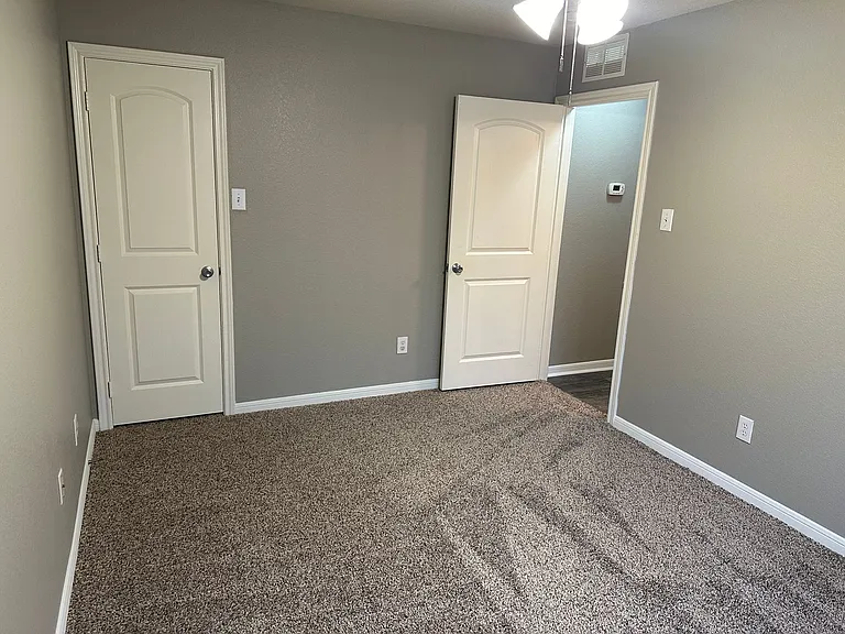 5209 Bald Cypress Ln — Photo 18