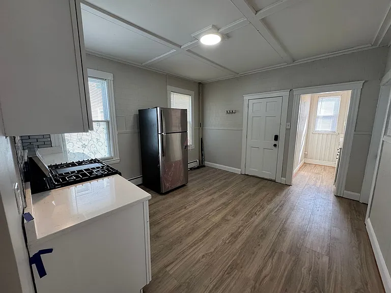 58 Pilling St #2 — Photo 6