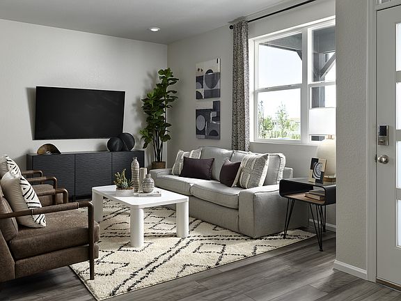 The Woodland floorplan modeled at Horizon Uptown.