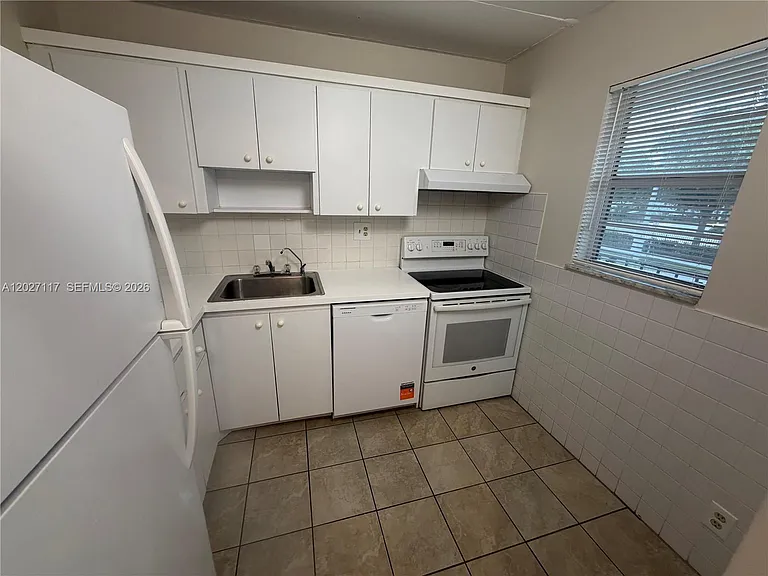 220 SW 9th Ave #219 — Photo 10