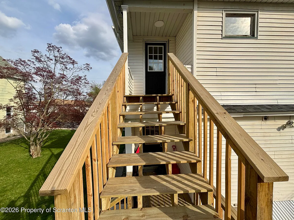 Building Photo - 1264 S 6th Ave #2