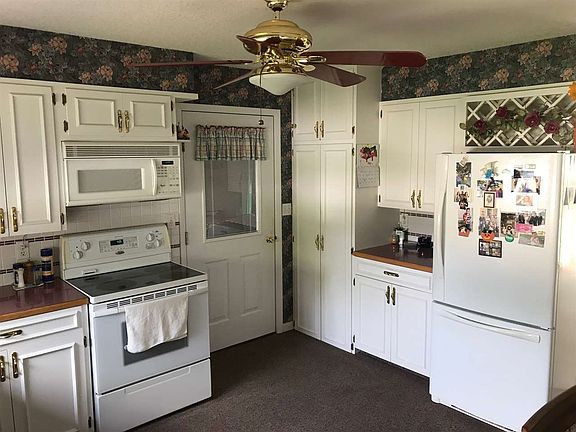 4th image of 409 Asbury St