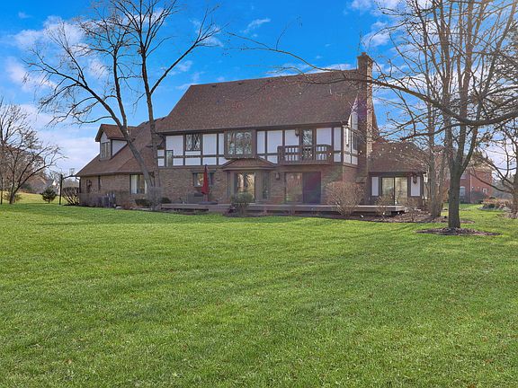 3rd image of 5660 River Park Dr