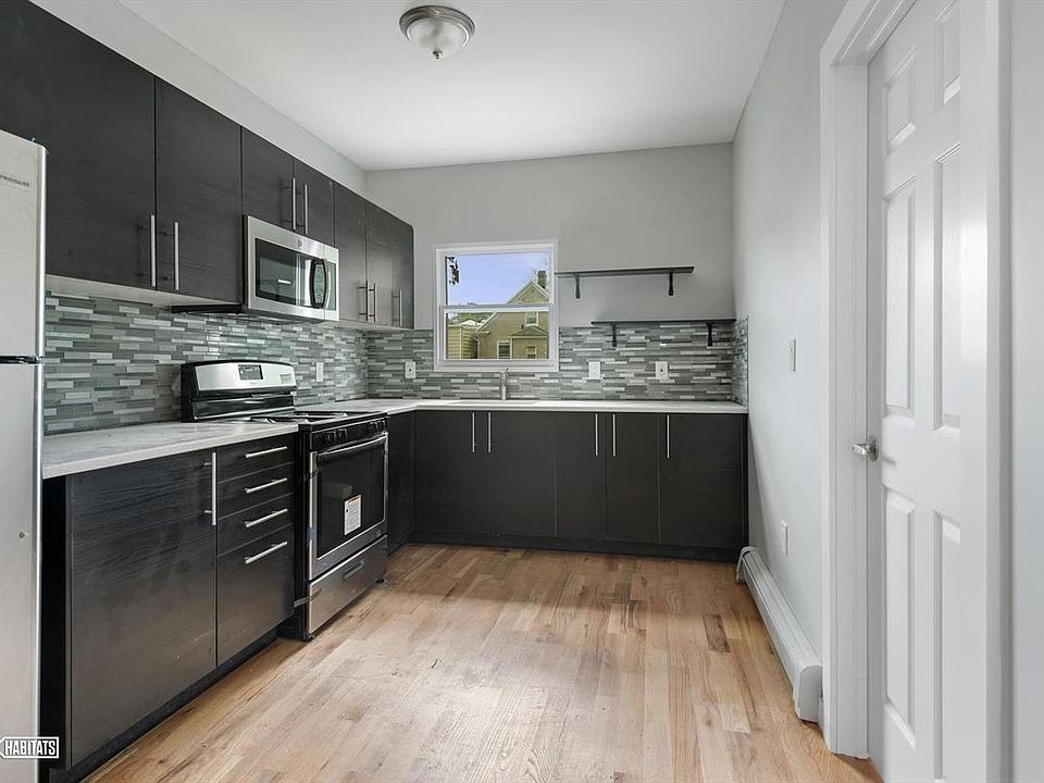 1st image of 310 Hillside Ave #2