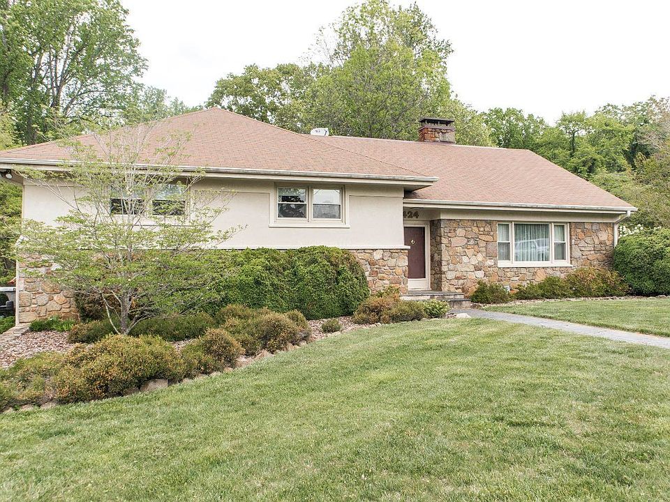 1st image of 1424 Northwood Cir
