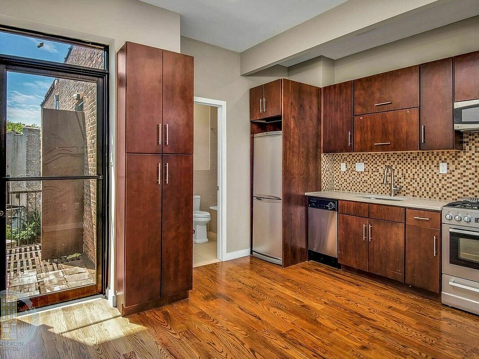 1st image of 2586 Bedford Ave #3RR