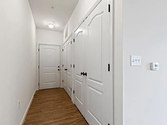 2nd image of 3414 Lincoln Hwy E #213