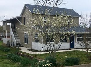 217 E 2nd St, Mountain View, MO 65548