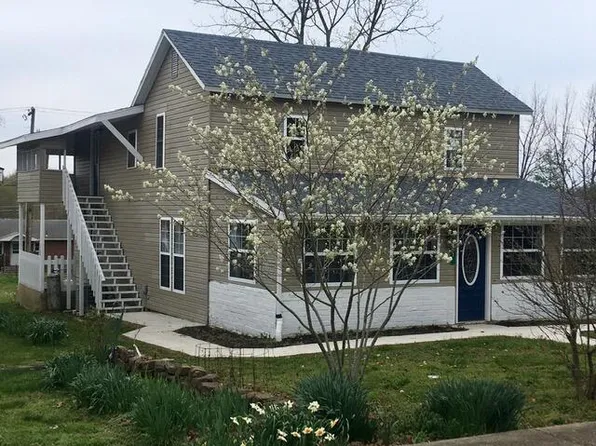 217 East Second, Mountain View, MO 65548