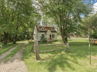 1560 Bell Rd, Chagrin Falls, OH 44022
