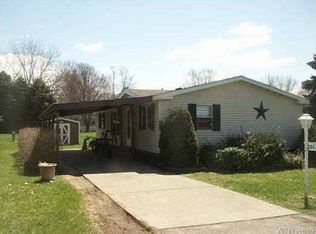 296 Southview Dr, Arcade, NY 14009