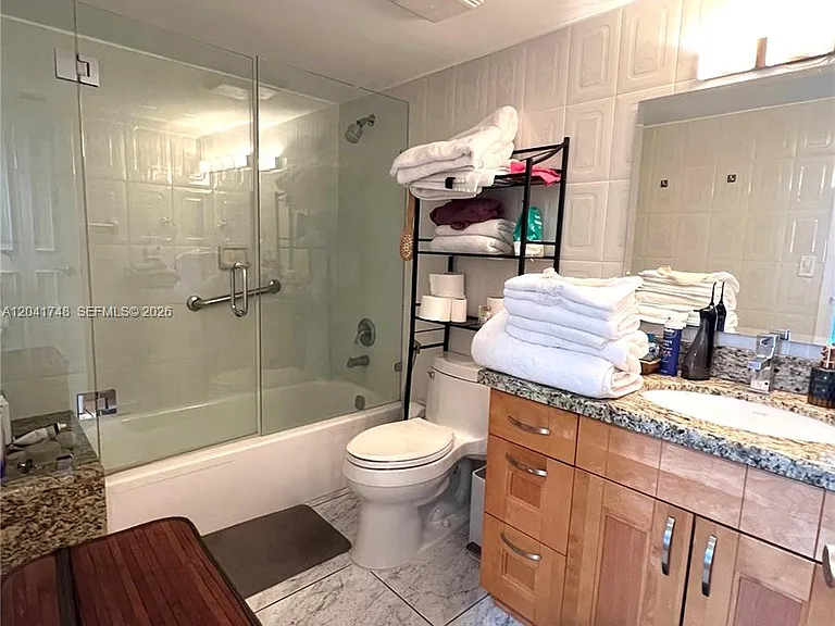 2401 Collins Ave #1009 — Photo 18