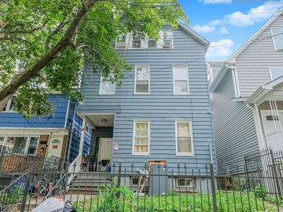 16 Alexander St, Newark, NJ, 07106