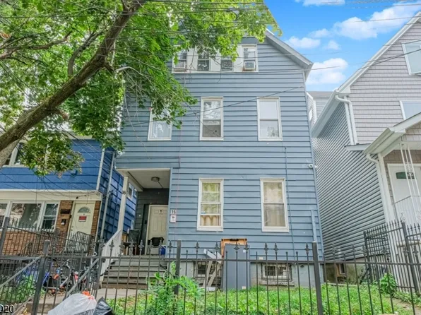 16 Alexander St, Newark City, NJ 07106