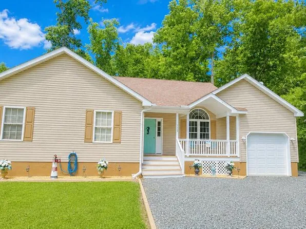1523 Brigantine Blvd, Greenbackville, VA 23356